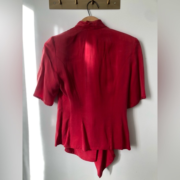 Vintage 100% Silk Blouse by Canadian Designer Jean-Claude Poitras - Picture 4 of 4